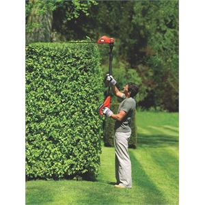 TAGLIASIEPI A BATTERIA TELESCOPICO 18V GTC1843LB-QW BLACK & DECKER in Giardinaggio