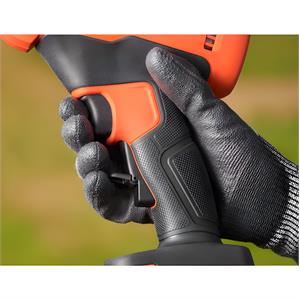 FORBICI DA POTATURA A BATTERIA BLACK & DECKER - BCPP18B-XJ in Giardinaggio