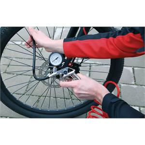 KIT 3 ACCESSORI COMPRESSORE: PISTOLA AD ARIA COMPRESSA, TUBO E MANOMETRO in Utensileria