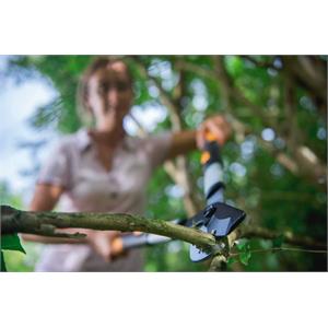 TRONCARAMI TELESCOPICO FISKARS BYPASS SMARTFIT L86 in Giardinaggio