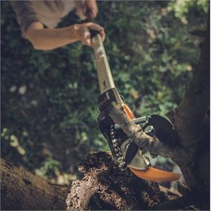 SVETTATOIO FISKARS UPX82 in Giardinaggio