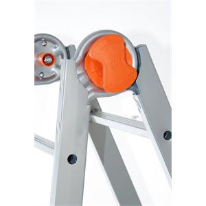 PEPPINA SCALA TELESC. FERRO MEDIA LEGGERA in Ferramenta