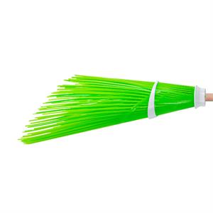 SCOPA DA STRADINO HASSO A FILI IN PLASTICA VERDE in Giardinaggio